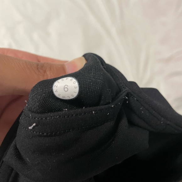 Lululemon tights - Picture 4 of 4